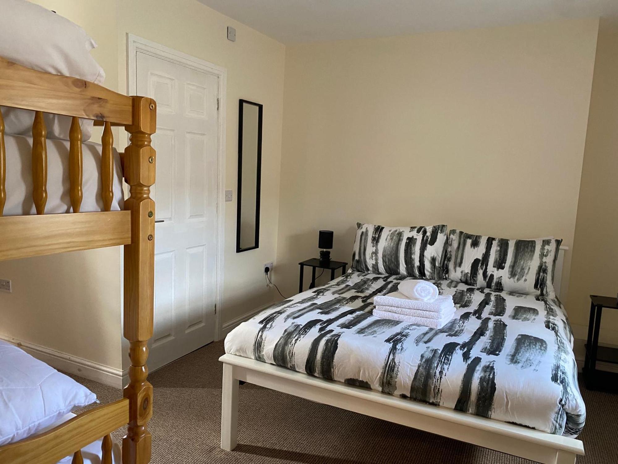 Prince Of Wales Pub And Accommodation Llangollen Luaran gambar